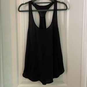 lululemon racerback tank in black. size 10.